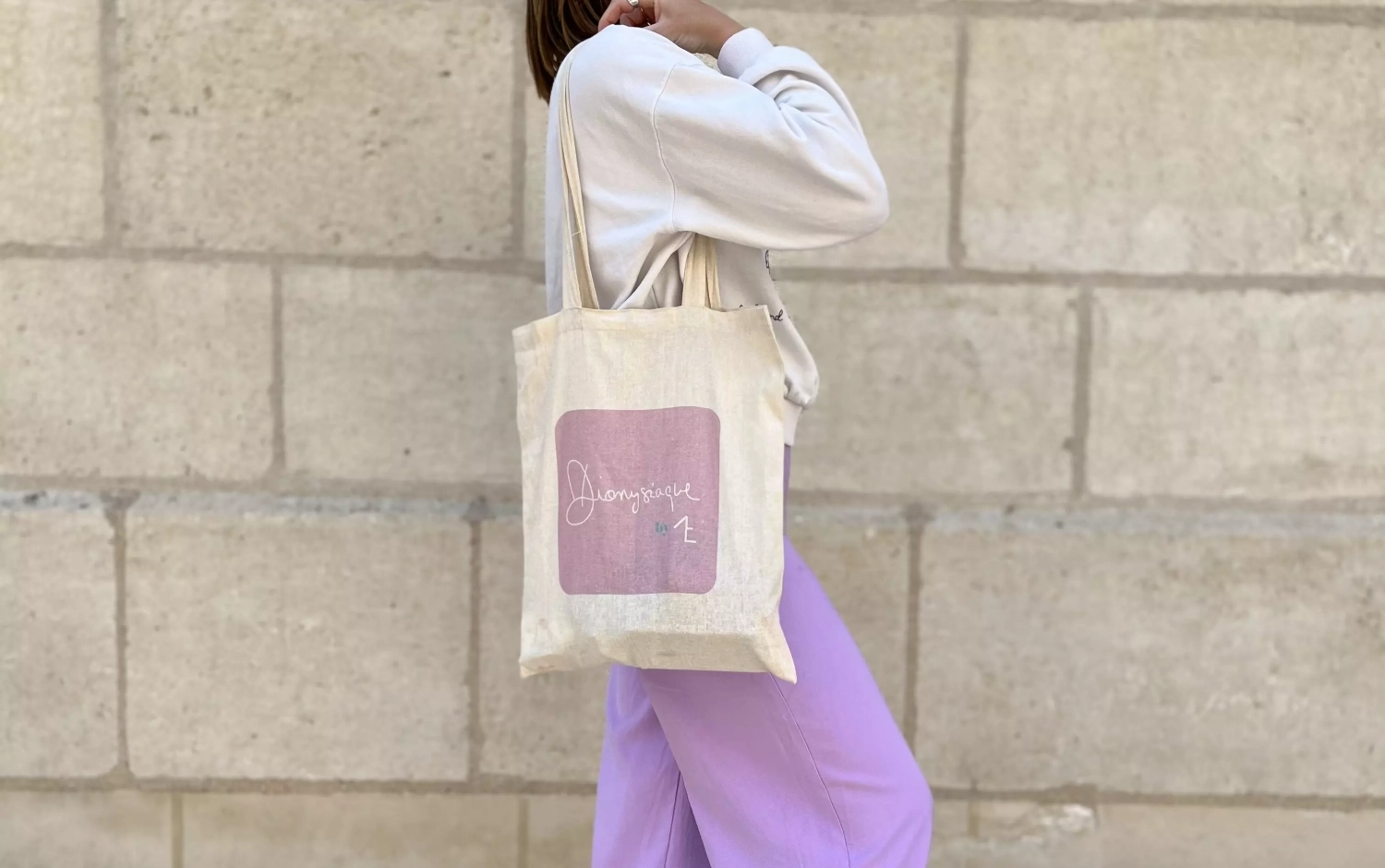 Tote bag Dionysiaque et sweat